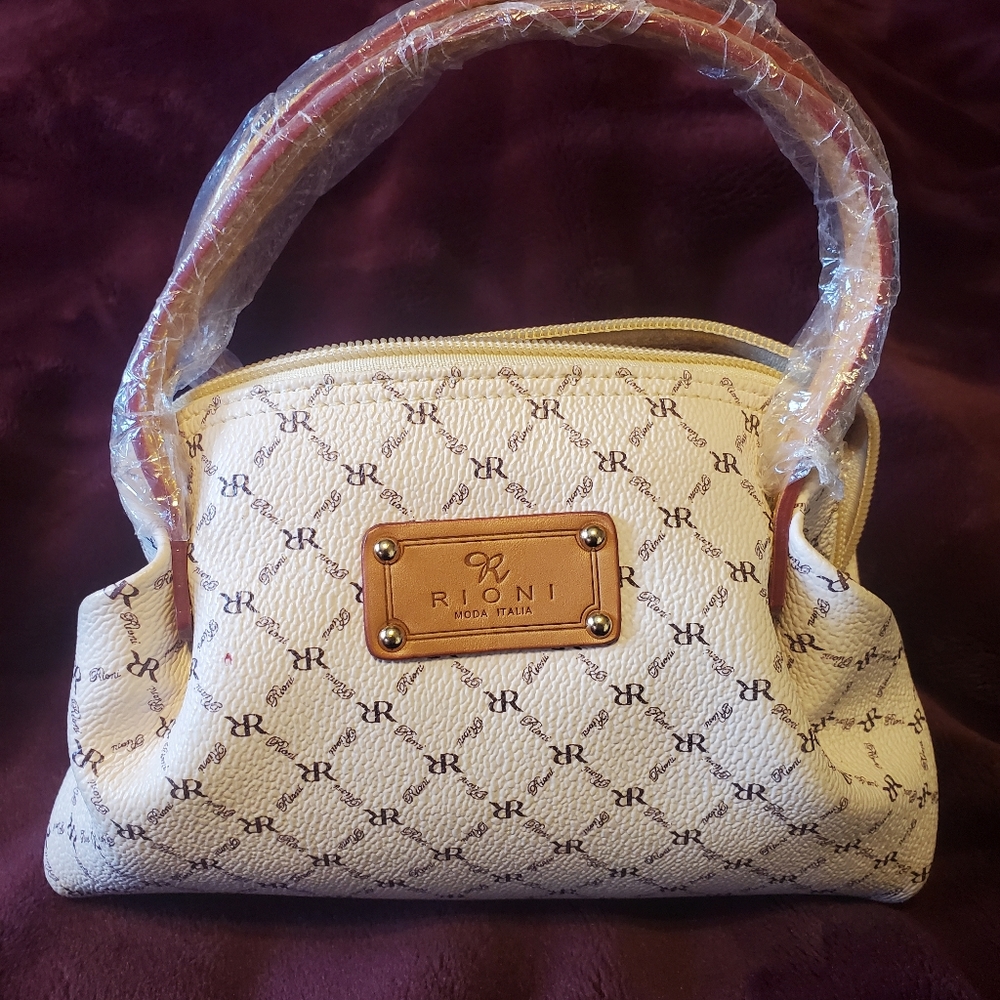 New, Wrapped Small Rioni Bag